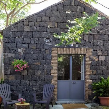 منزل ريفي Pietra Dell'etna *